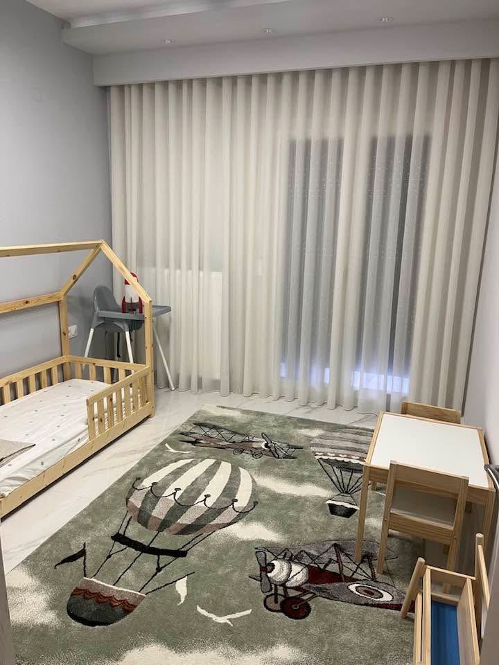 κουρτίνες-παιδικού-δωματίου-τοποθετημενες-απο-το-nani-nani-home