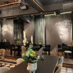 κουρτίνες-βραδύκαυστες-και-ηχοαπορροφητικές-τοποθετημένες-σε-cafe-bar-στη-θεσσαλονίκη