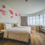 κουρτίνες-ξενοδοχείου-ραμένες-και-τοποθετημένες-από-το-nani-nani-home